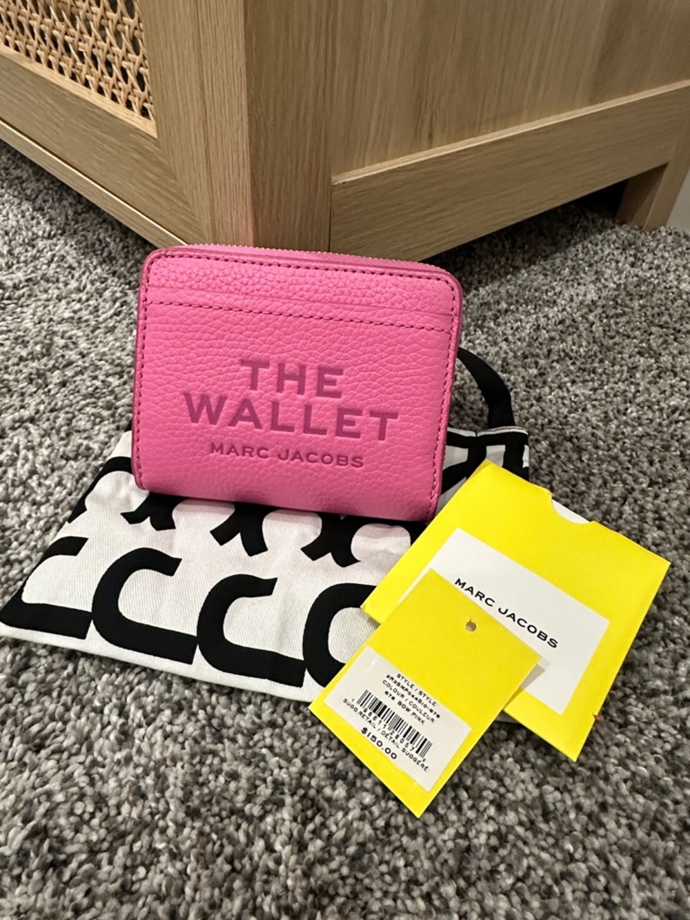 NWT Marc Jacobs pink the wallet